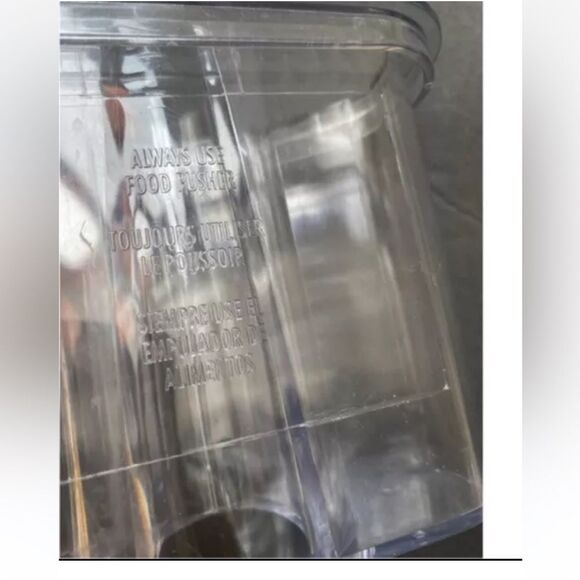 Hamilton Beach Food Processor Model 70580 FP20 Replacement Part Pusher & Sleeve - Picture 5 of 12